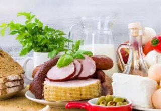 如何避免損傷肌膚？蔬菜配送公司建議少吃這些食物