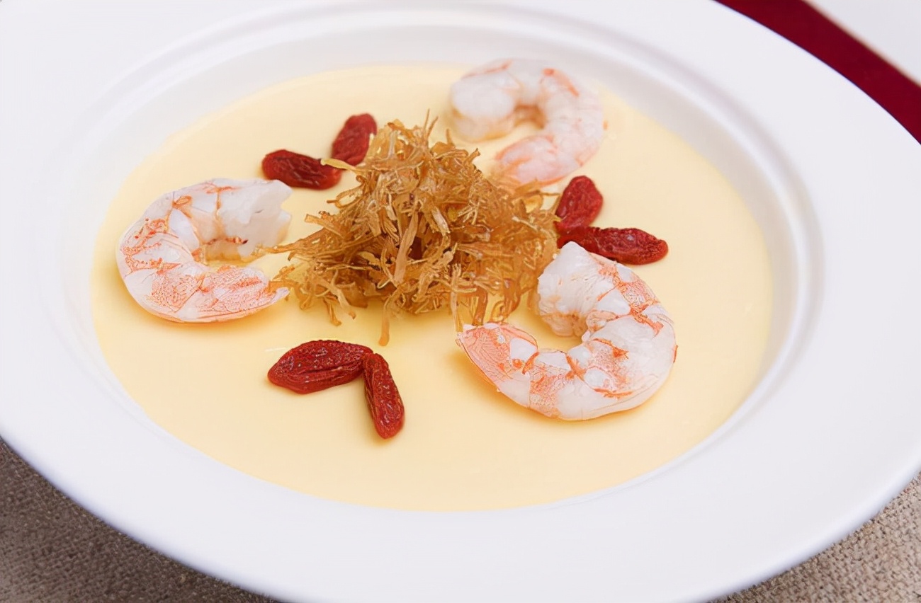 準(zhǔn)媽媽們要注意，為什么產(chǎn)后第一周不宜大量喝催奶的湯水？