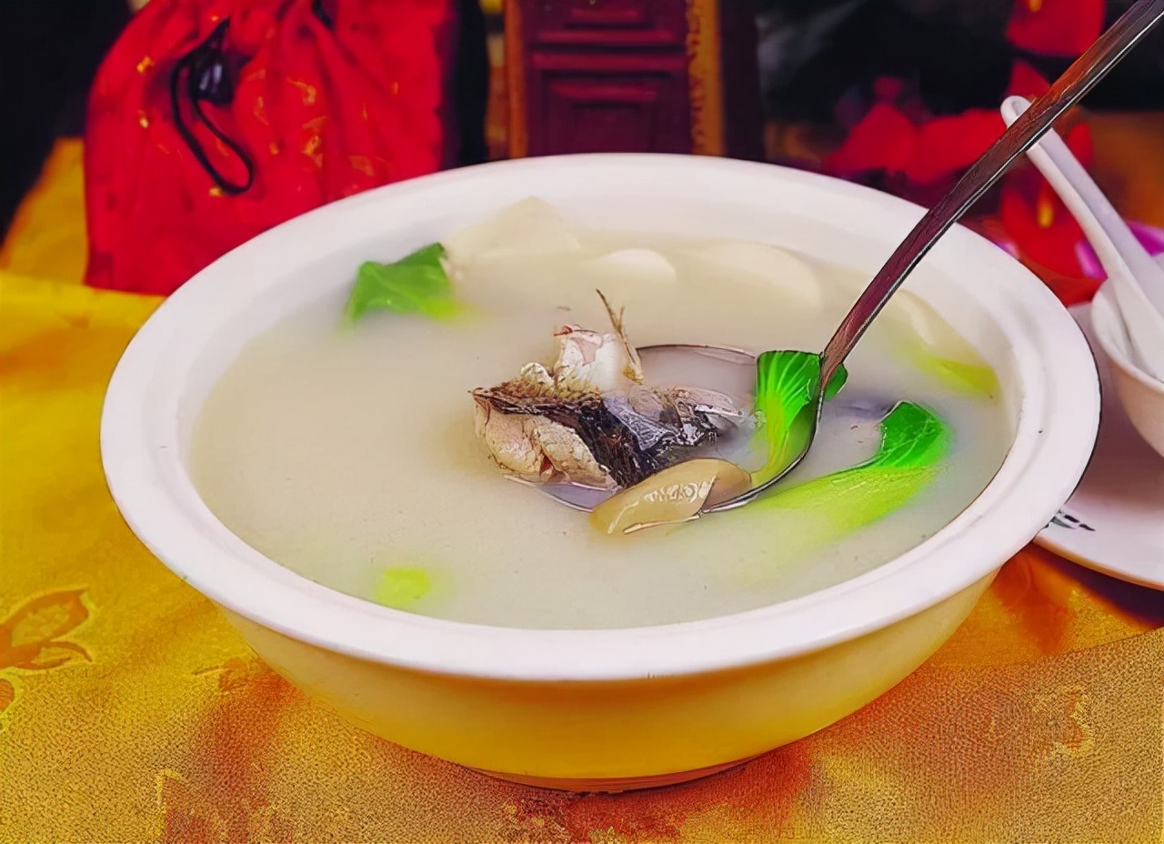 準(zhǔn)媽媽們要注意，為什么產(chǎn)后第一周不宜大量喝催奶的湯水？