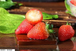 草莓是＂最臟的水果＂？為什么專(zhuān)家卻推薦吃呢？真相是…